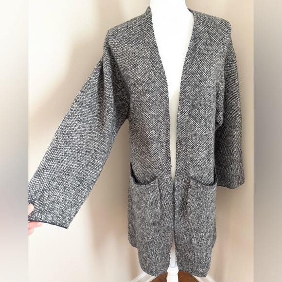 Uniglo Black Gray Tweed Wool Content Knee Length Cozy Cardigan - Picture 1 of 8